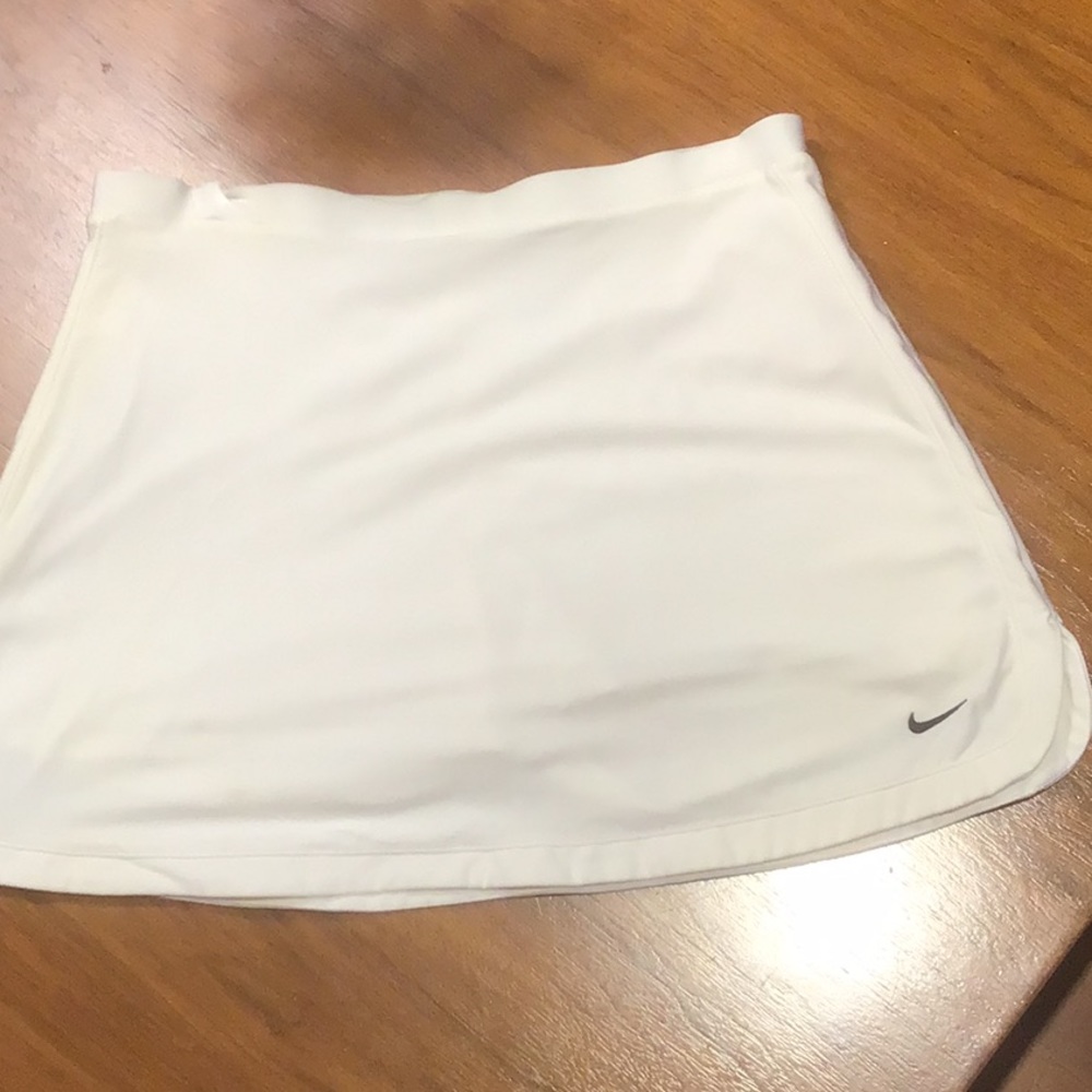 Nike workout skirt kid size large